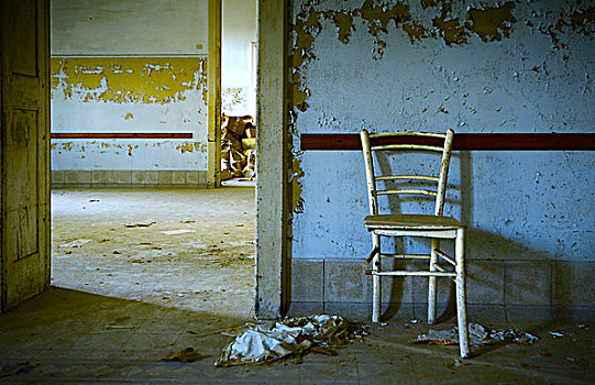 破损,椅子,腿,垃圾,散落,地面,荒废,疯狂,房子