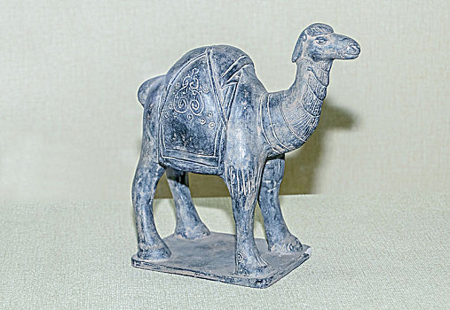 元代骆驼工艺品