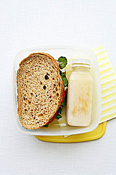 饭盒,三明治,冰沙