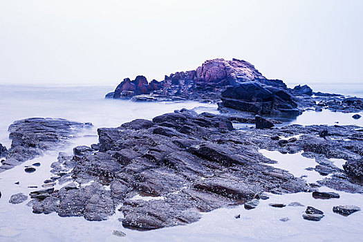 海滨礁石公园海景,山东省日照市任家台