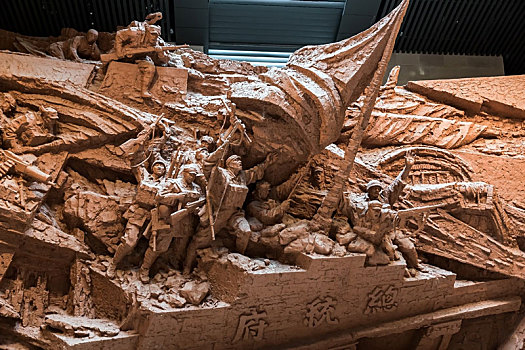 安徽省合肥渡江战役纪念馆内渡江战役场景雕塑