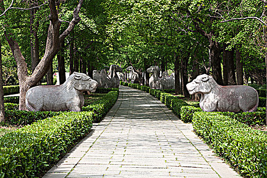 南京明孝陵神道的雕塑