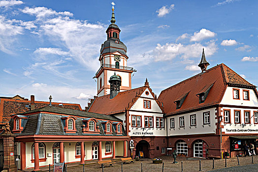 市政厅,教堂,奥登瓦尔德,黑森州,德国,欧洲