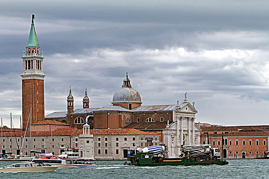 驳船,圣乔治奥,马焦雷湖,威尼斯,意大利,欧洲