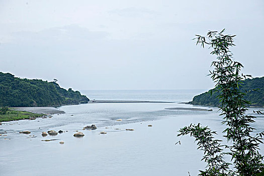 台湾花莲县丰滨乡石梯坪,台湾最大的海钩场