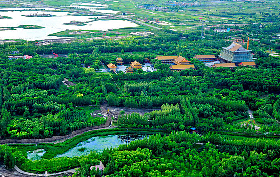 俯瞰油城大庆市夏季风光