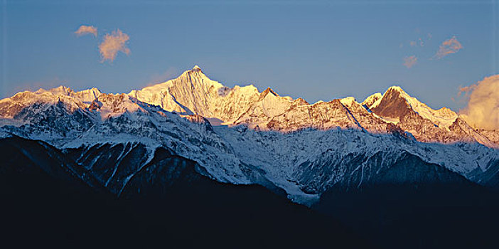 梅里雪山