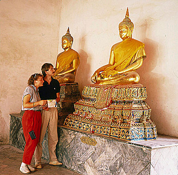 游客,看,金色,佛像,曼谷,泰国