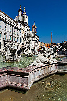 海王星喷泉,纳佛那广场,罗马,意大利