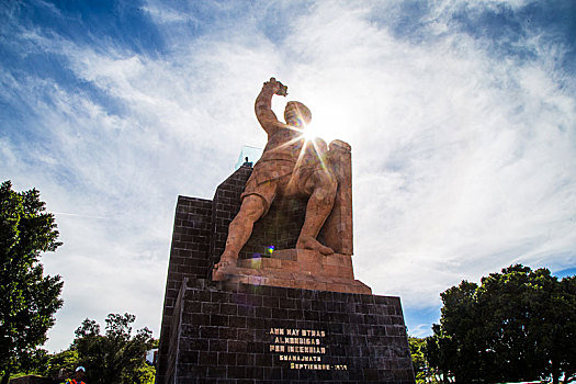墨西哥-瓜纳华托皮毕拉纪念碑