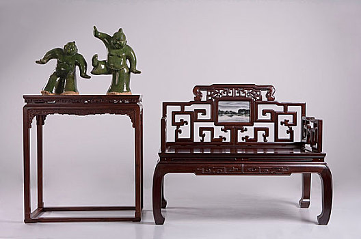中国传统家具罗汉床和花架