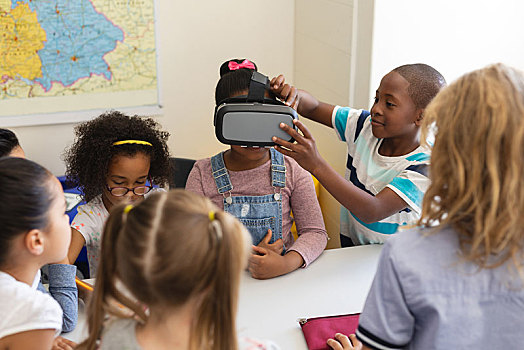 小学生,虚拟现实,耳机,教室