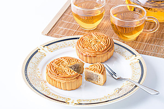 月饼,中秋节的特色食物,中国传统美食