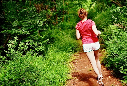 女人,跑,树林