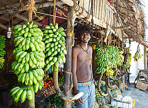 男人,24岁,销售,香蕉,乌纳瓦图纳,南方,省,斯里兰卡,亚洲