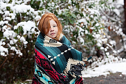 红发,女孩,正面,积雪,树,包着,阿芝台克,图案,毯子,看镜头