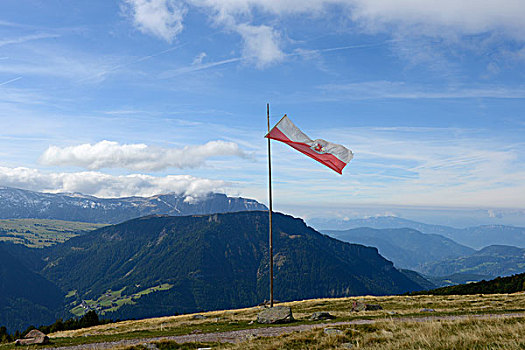提洛尔,旗帜,摆动,后面,瓦尔盖尔迪纳,南蒂罗尔,意大利,欧洲