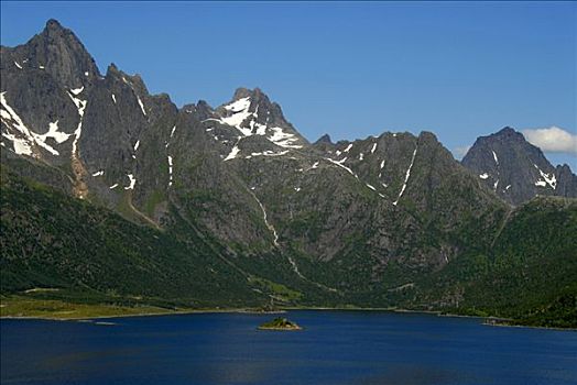 陡峭,尖锐,落基山脉,结束,峡湾,罗弗敦群岛,挪威
