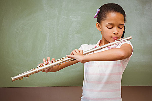 小女孩,演奏,笛子,教室