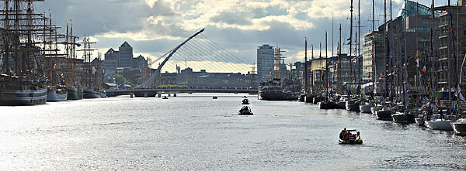 风景,船,停泊,边缘,河,都柏林,爱尔兰