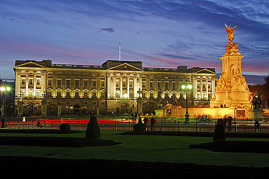 英格兰,伦敦,白金汉宫,维多利亚,纪念,黄昏