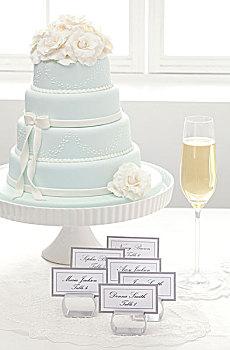 婚礼蛋糕,铭牌,香槟,流动,桌上