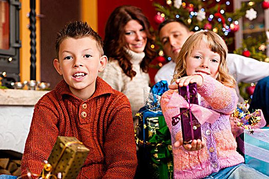 圣诞节,幸福之家,儿子,礼物,圣诞前夜
