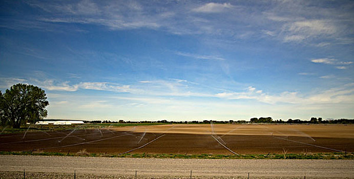农田灌溉