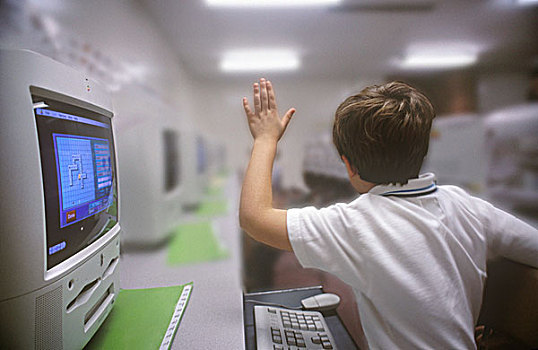 年轻,学生,坐,正面,电脑,显示器
