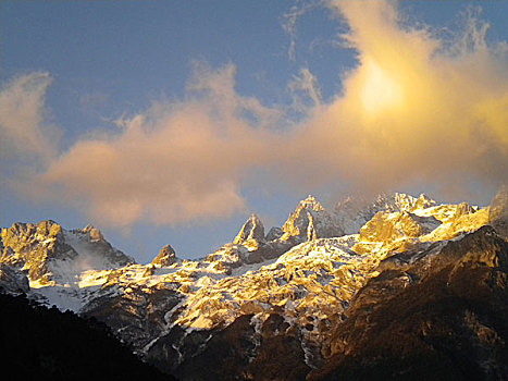 云南玉龙雪山