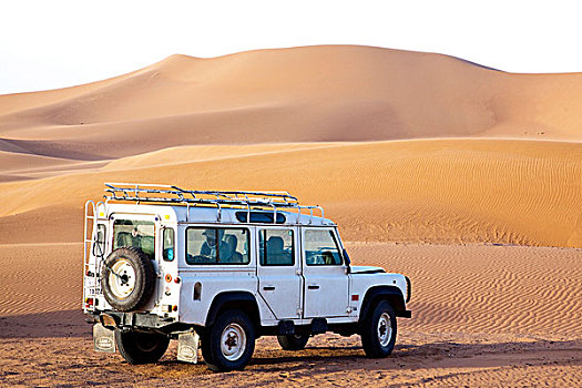 全地形车,陆虎,防卫,沙丘,撒哈拉沙漠,靠近,摩洛哥,非洲