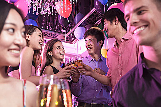 朋友,庆贺,祝酒,香槟,夜总会,北京