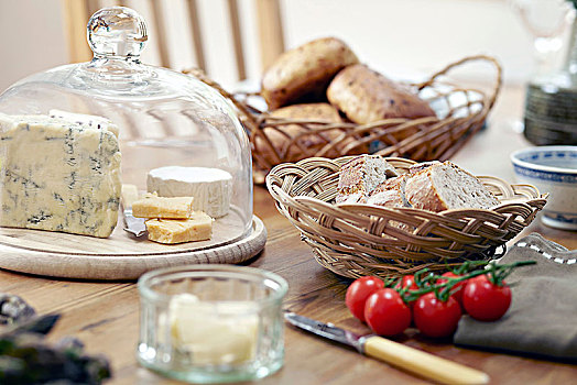 桌子,新鲜,面包,奶酪,西红柿茎