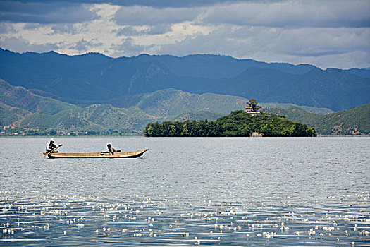 泸沽湖