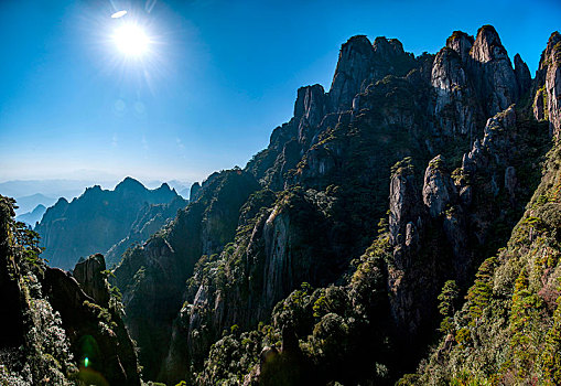 江西上饶三清山玉京峰群山