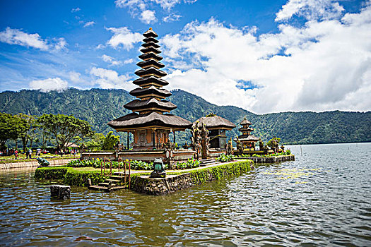 庙宇,湖,布拉坦湖,巴厘岛,印度尼西亚