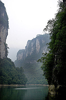 重庆黔江阿蓬江深山峡谷