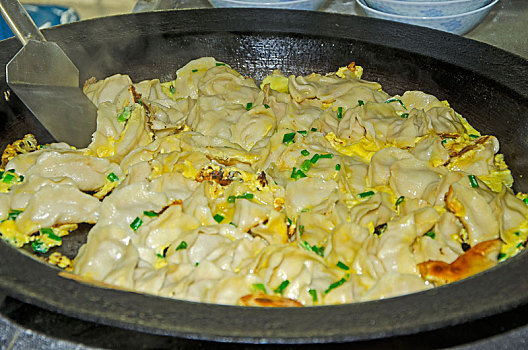 鸡蛋煎饺