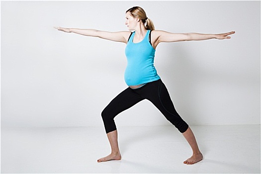 孕妇,瑜伽练习