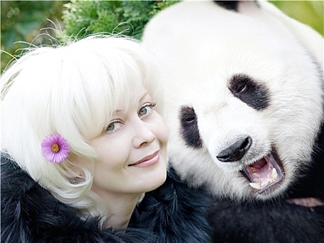 女人,熊猫