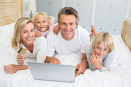 幸福之家,网上购物,笔记本电脑,卧室,头像,在家