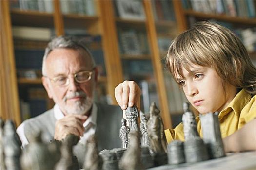 男孩,玩,下棋,爷爷