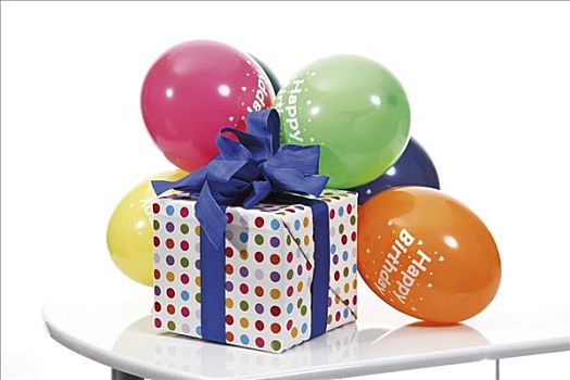 礼物,丝带,气球,生日快乐