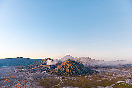 日出,烟,婆罗摩火山,山,正面,背影,早晨,气氛,婆罗莫,国家公园,爪哇,印度尼西亚,亚洲