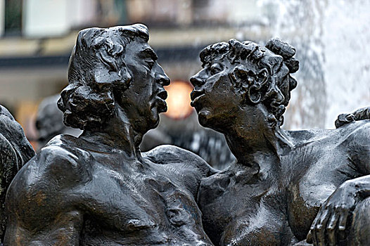 吻,情侣,雕塑,历史,中心,纽伦堡,中间,弗兰克尼亚,巴伐利亚,德国,欧洲