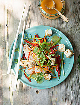 豆腐,蔬菜沙拉,花园桌