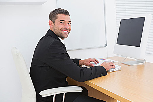 微笑,商务人士,工作,书桌