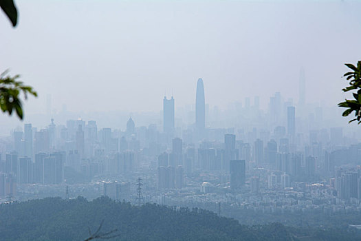 深圳梧桐山拍摄城市风光