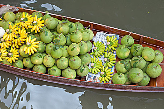 船,满载,水果,丹能沙朵水上市场,水上市场,靠近,曼谷,泰国,亚洲