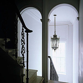 楼梯,拱道,天花板,灯笼